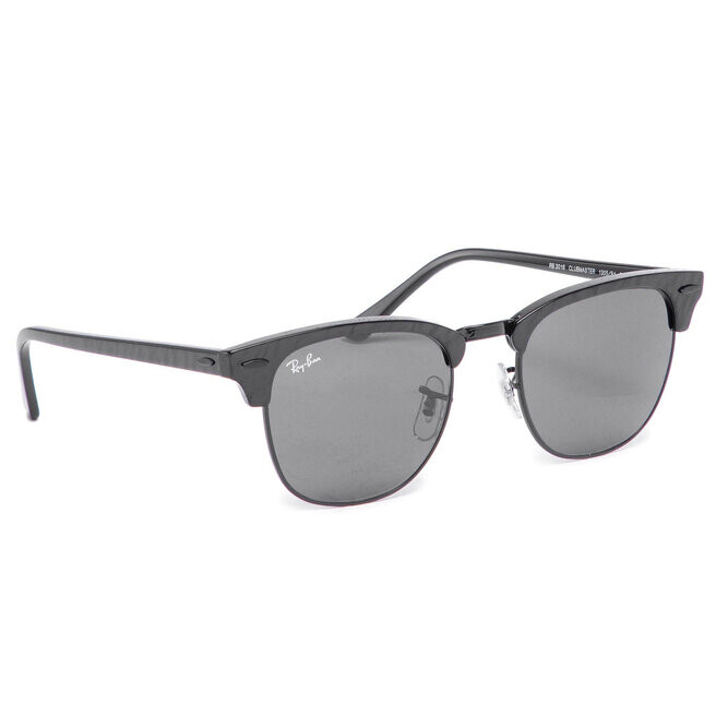 

Солнцезащитные очки Ray-Ban Clubmaster, черный