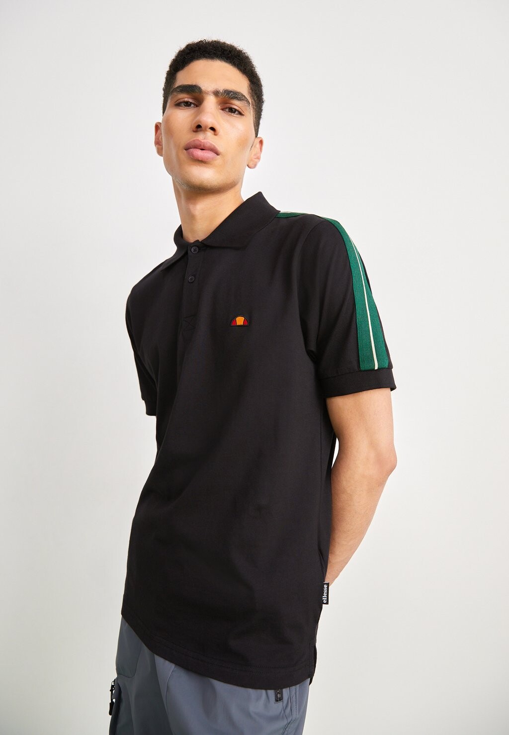 

Рубашка-поло МОРЕЛЛА Ellesse, черный