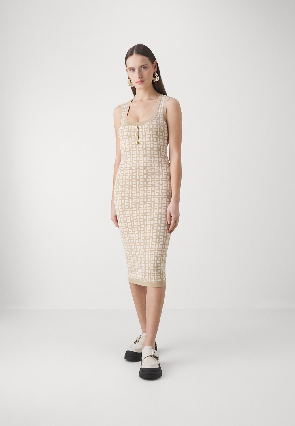 

Трикотажное платье Womans Dress Elisabetta Franchi, цвет burro/sabbia