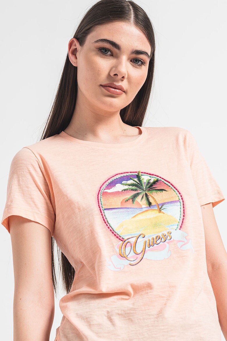 

Приталенная футболка с бусинами Guess, розовый