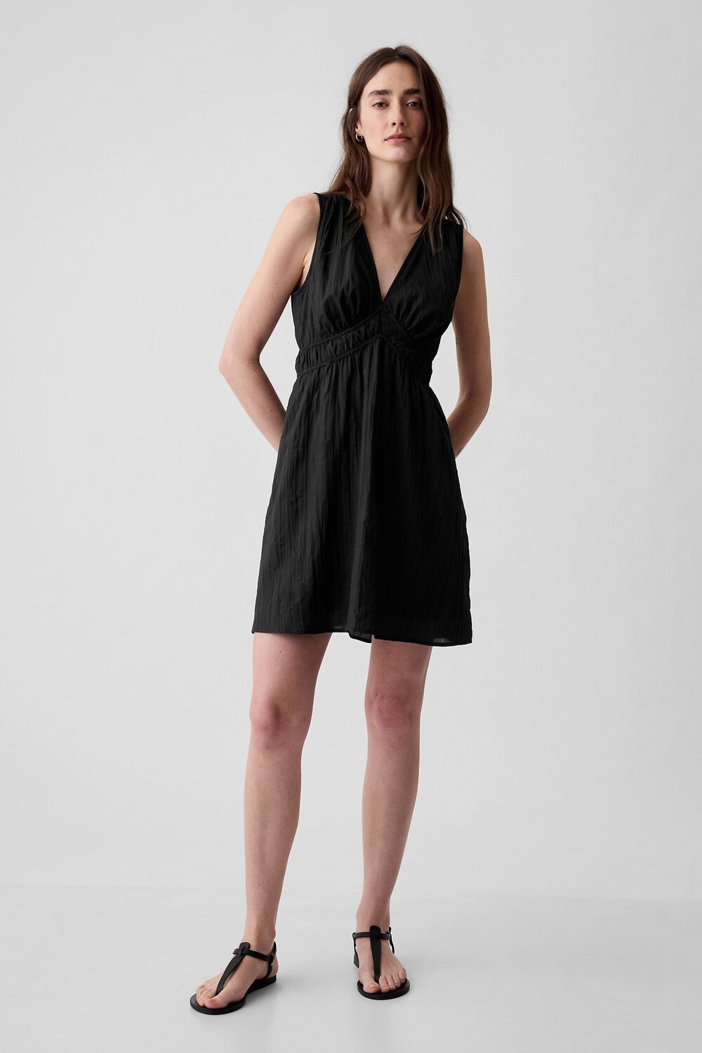 

Мини-Платье из жатого хлопка Gap, черный
