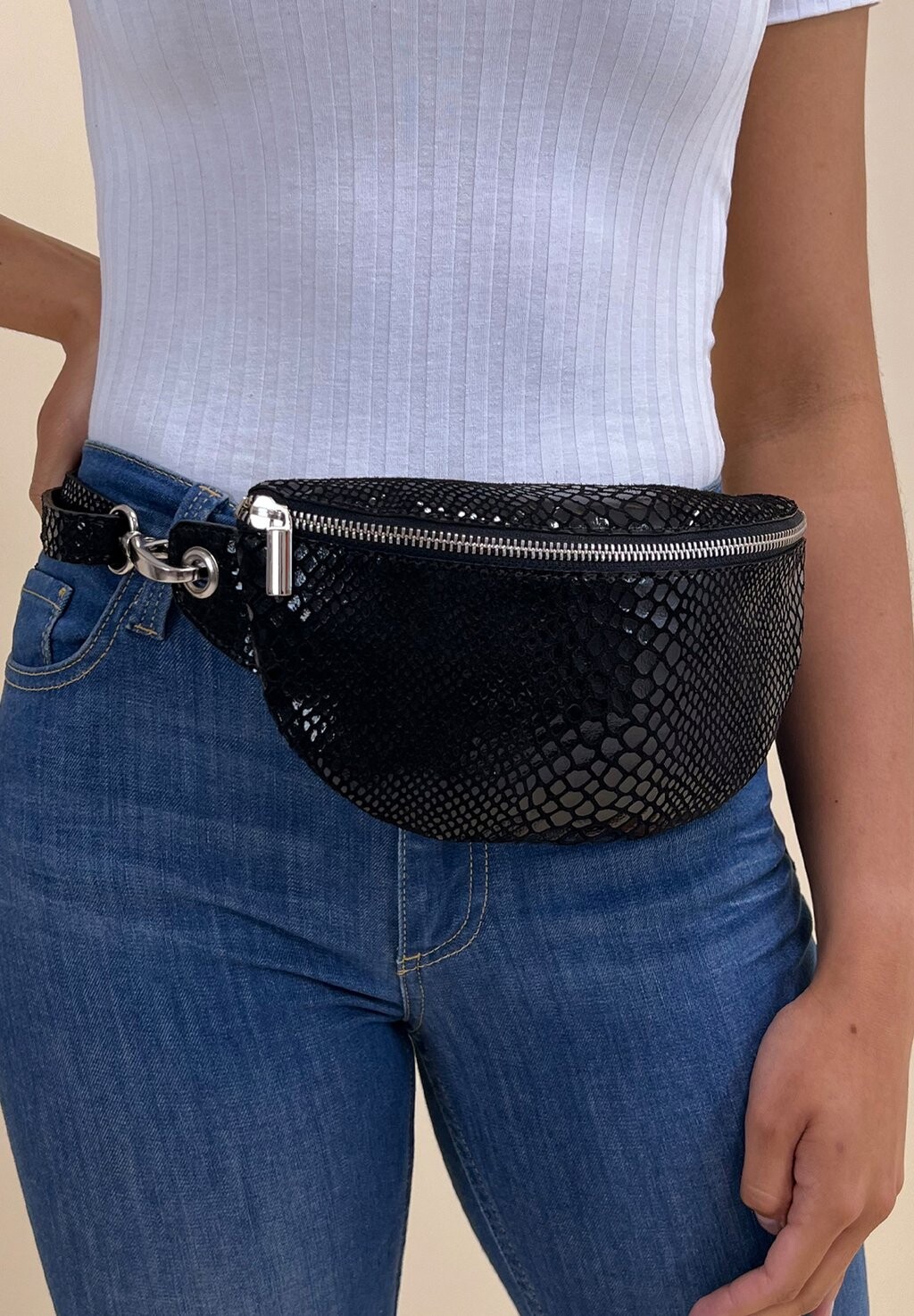 

Поясная сумка Gusti Leder