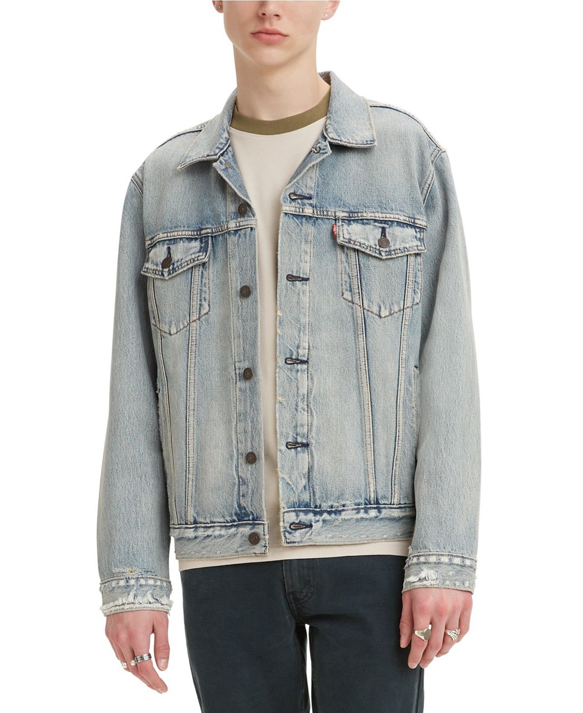 цена Мужская джинсовая куртка классического кроя из неэластичного денима Levi's