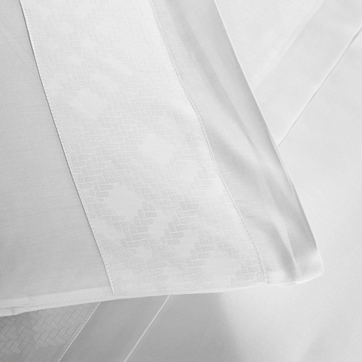 

Набор простыней Frette Tressage, цвет White