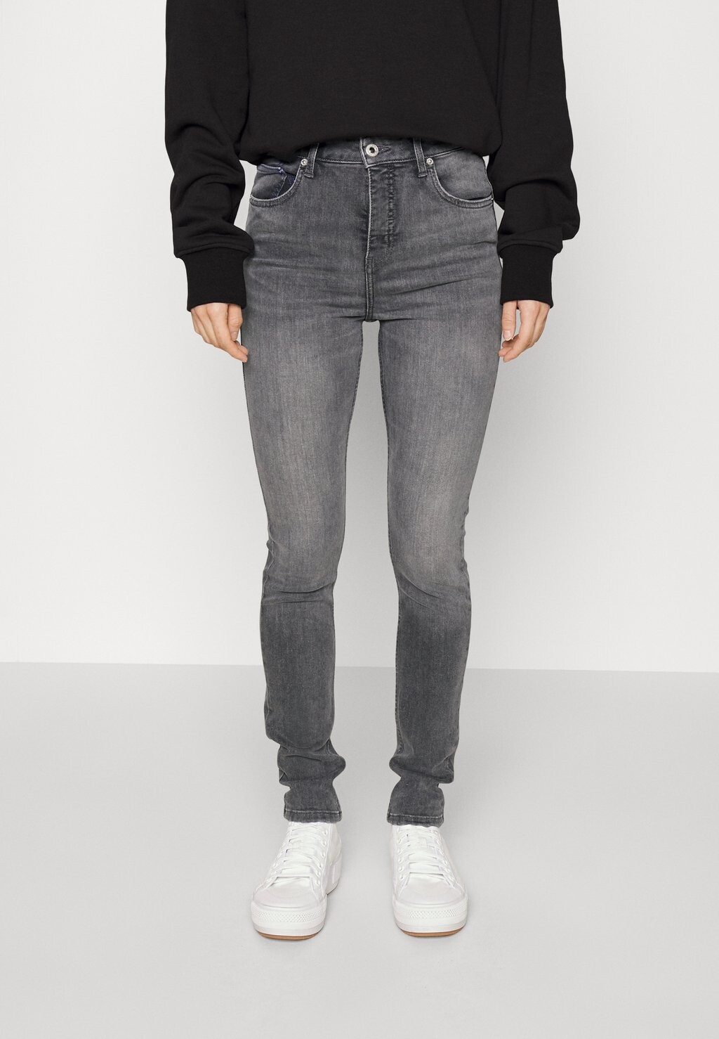

Джинсы Skinny Fit Karl Lagerfeld