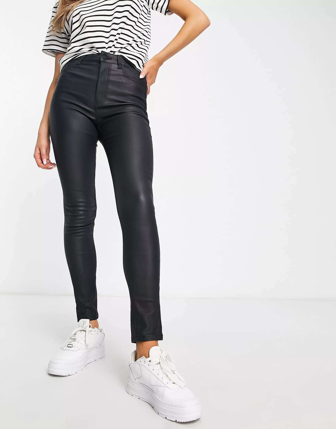 

Черные джинсы скинни с завышенной талией и покрытием New Look