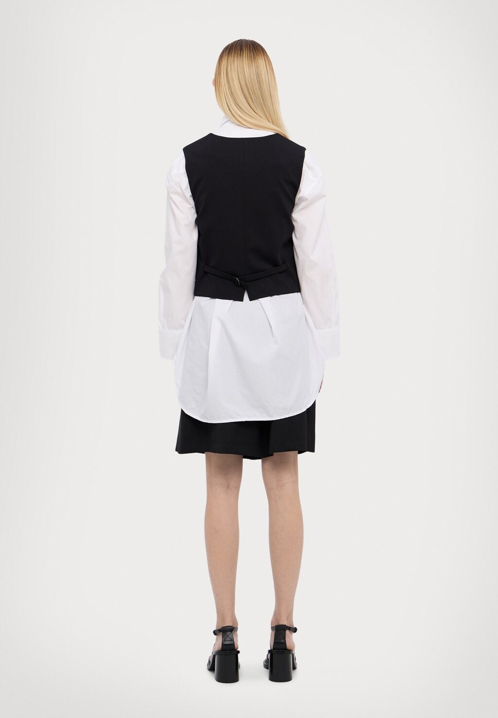 

Жилет ARIA WEEKEND MaxMara, черный