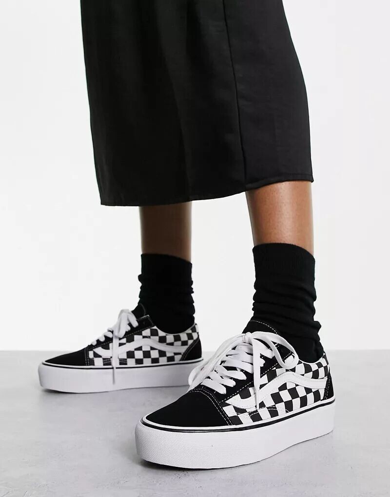

Черно-белые кроссовки на платформе в шахматную клетку Vans Old Skool