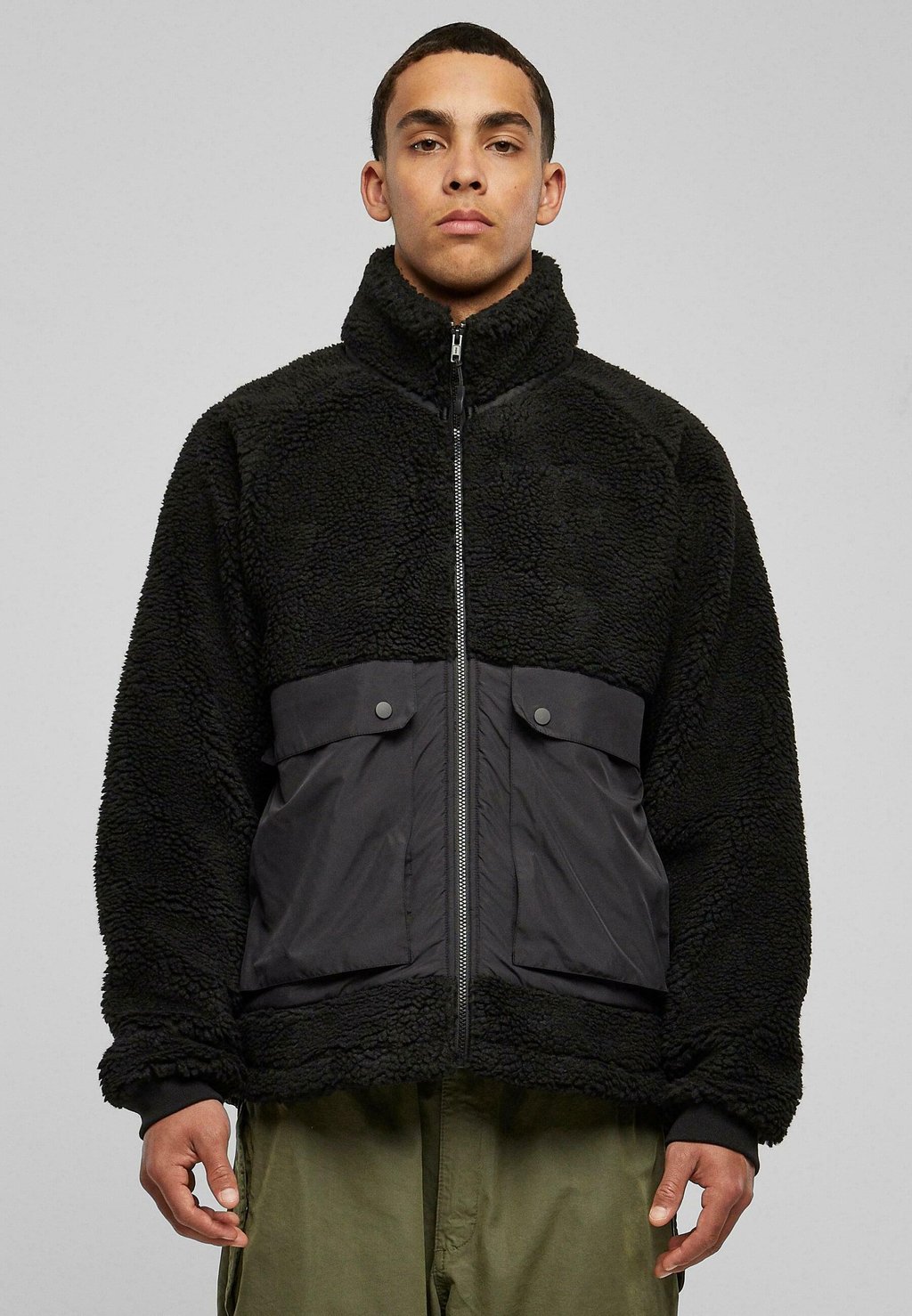 Флисовая куртка Short Raglan Sherpa Urban Classics, цвет black black