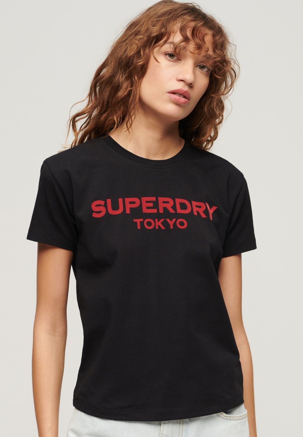 

Футболка с принтом LUXE GRAPHIC Superdry, красный