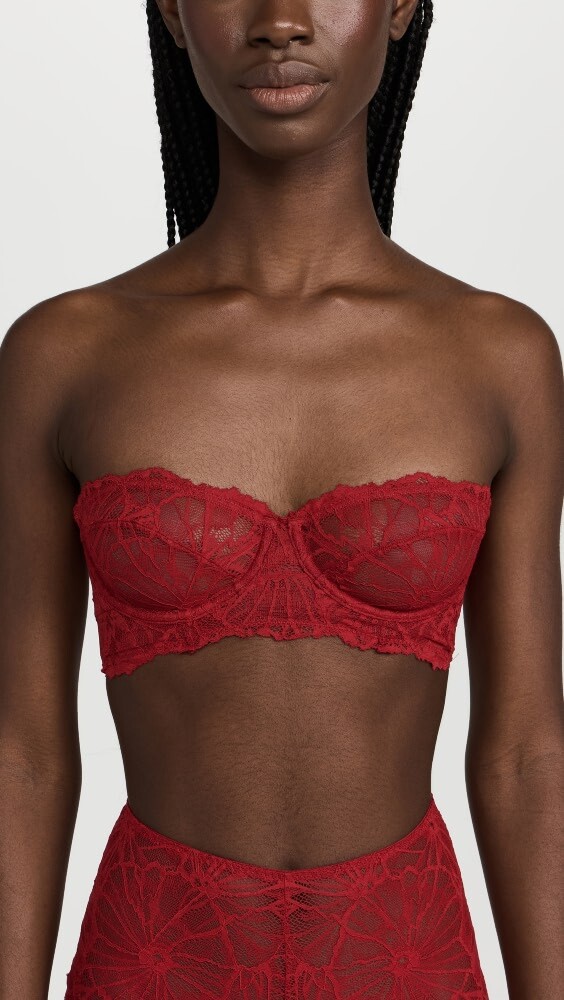 

Бюстгальтер Dora Larsen Constance Graphic Lace Strapless