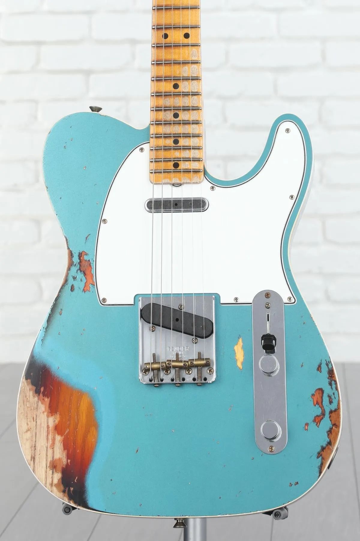 

Fender Custom Shop Custom Shop Limited Edition '65 Telecaster Custom Heavy Relic — Бирюзовый океан с трехцветным солнечным светом