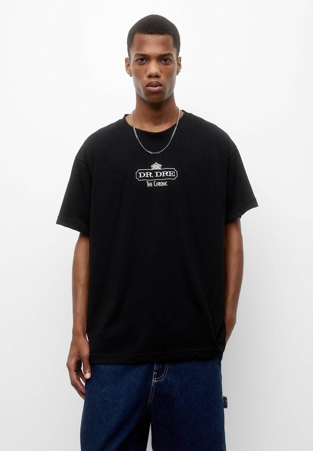 

Футболка с принтом PULL&BEAR, черный