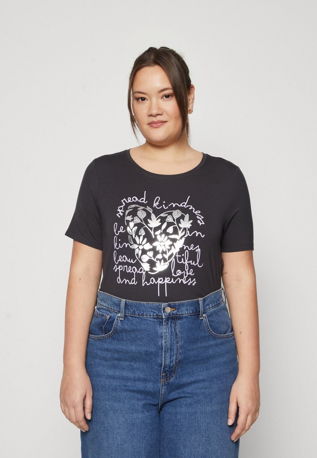 

Футболка с принтом A SHAPE TEE ONLY Carmakoma, черный