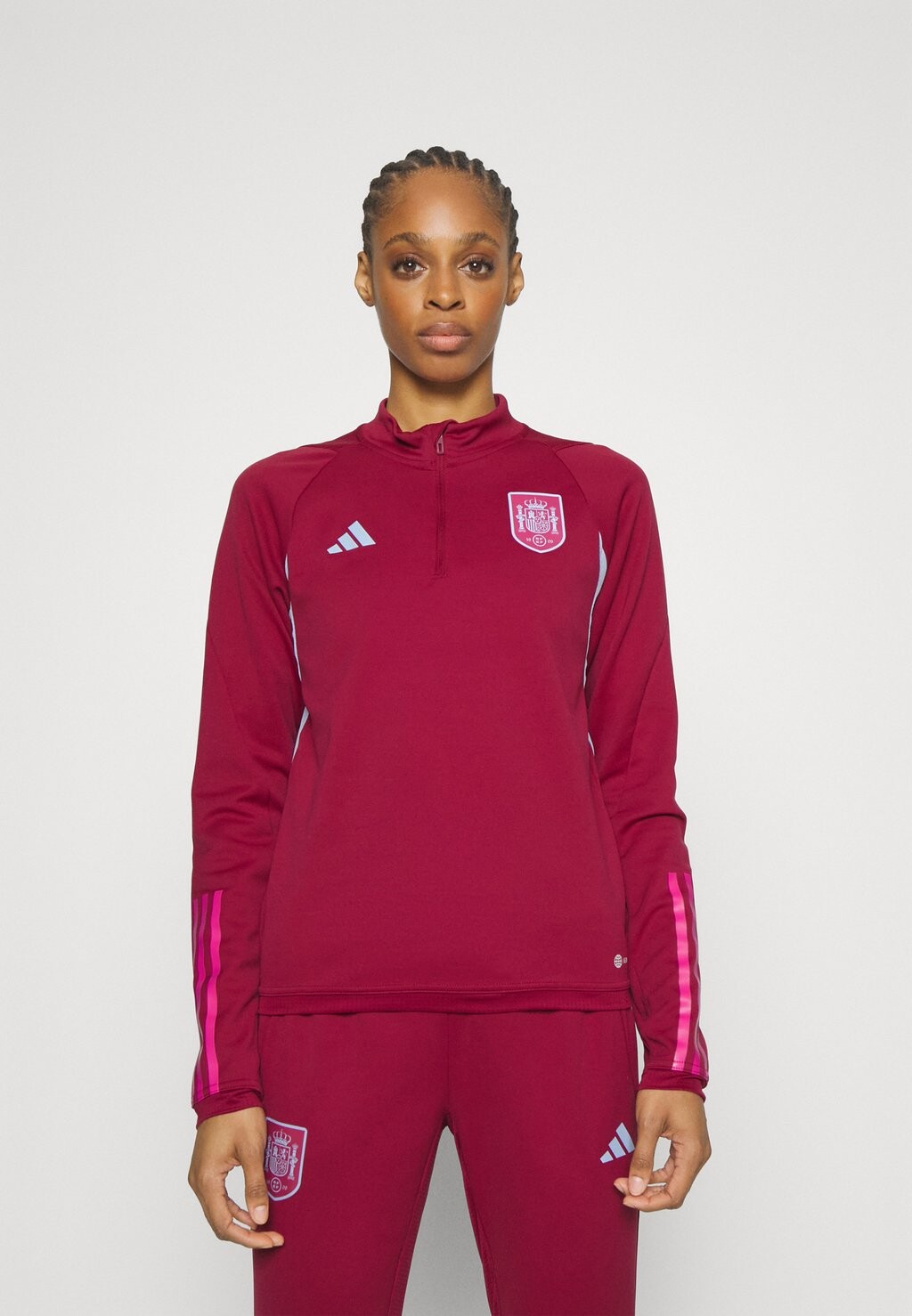 

Футболка Adidas