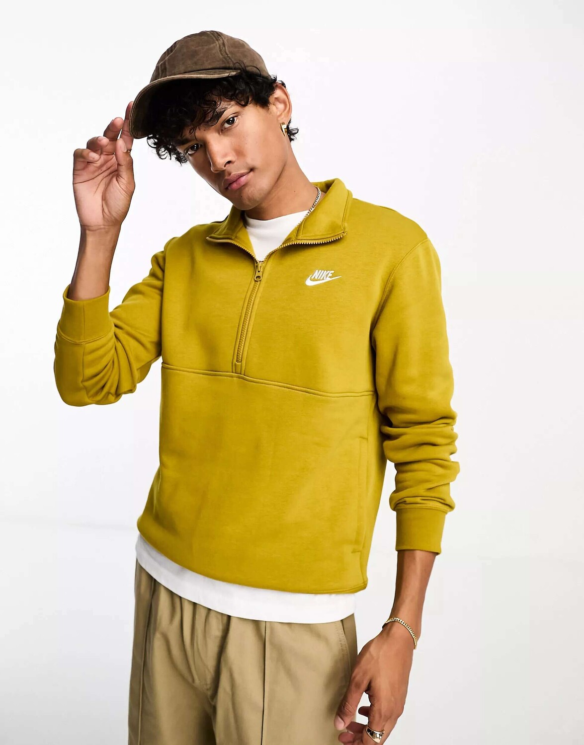 

Горчичный топ с полумолнией Nike Club, Желтый