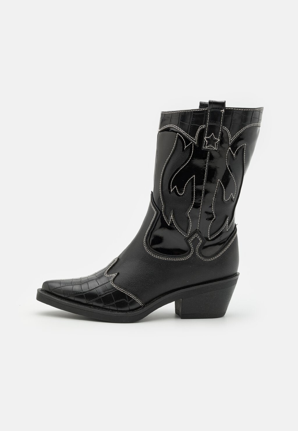 

Кемперные сумки Even&Odd, цвет black