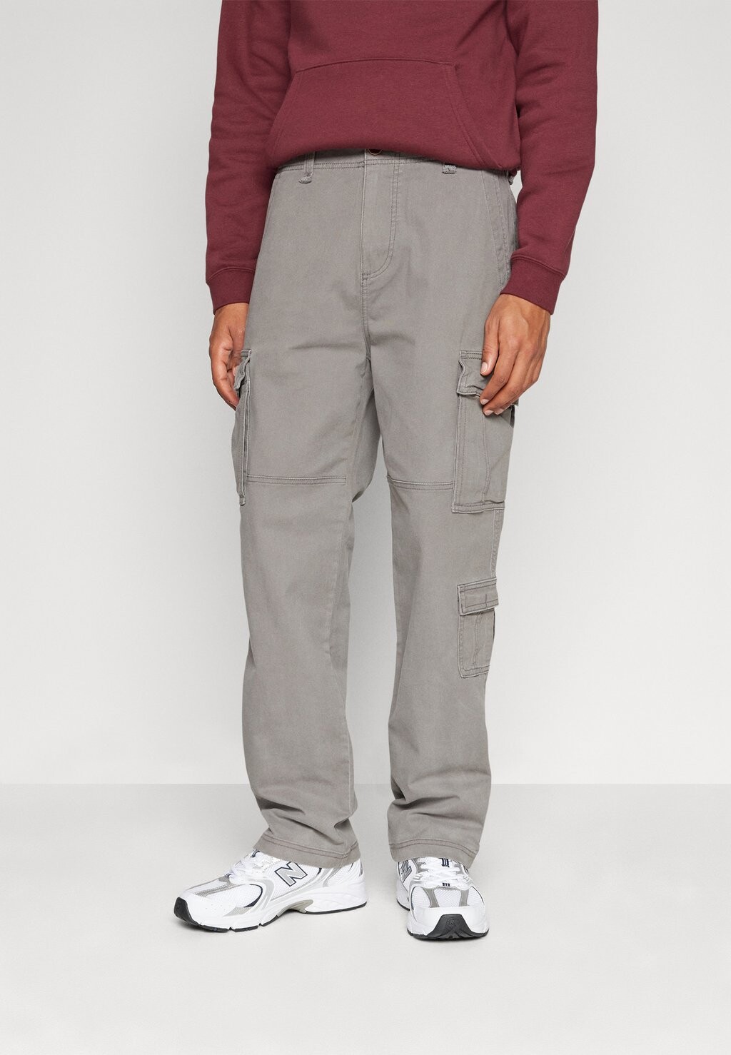 

Брюки-карго Hollister Co., серый