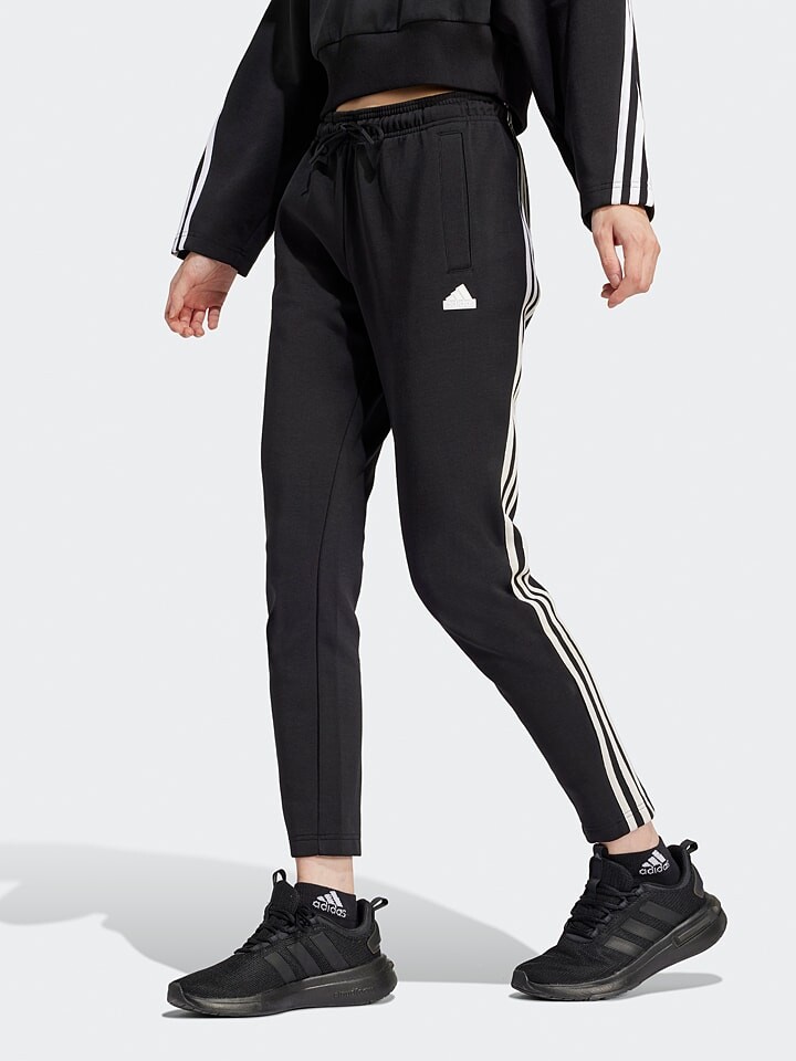 

Спортивные брюки adidas, черный