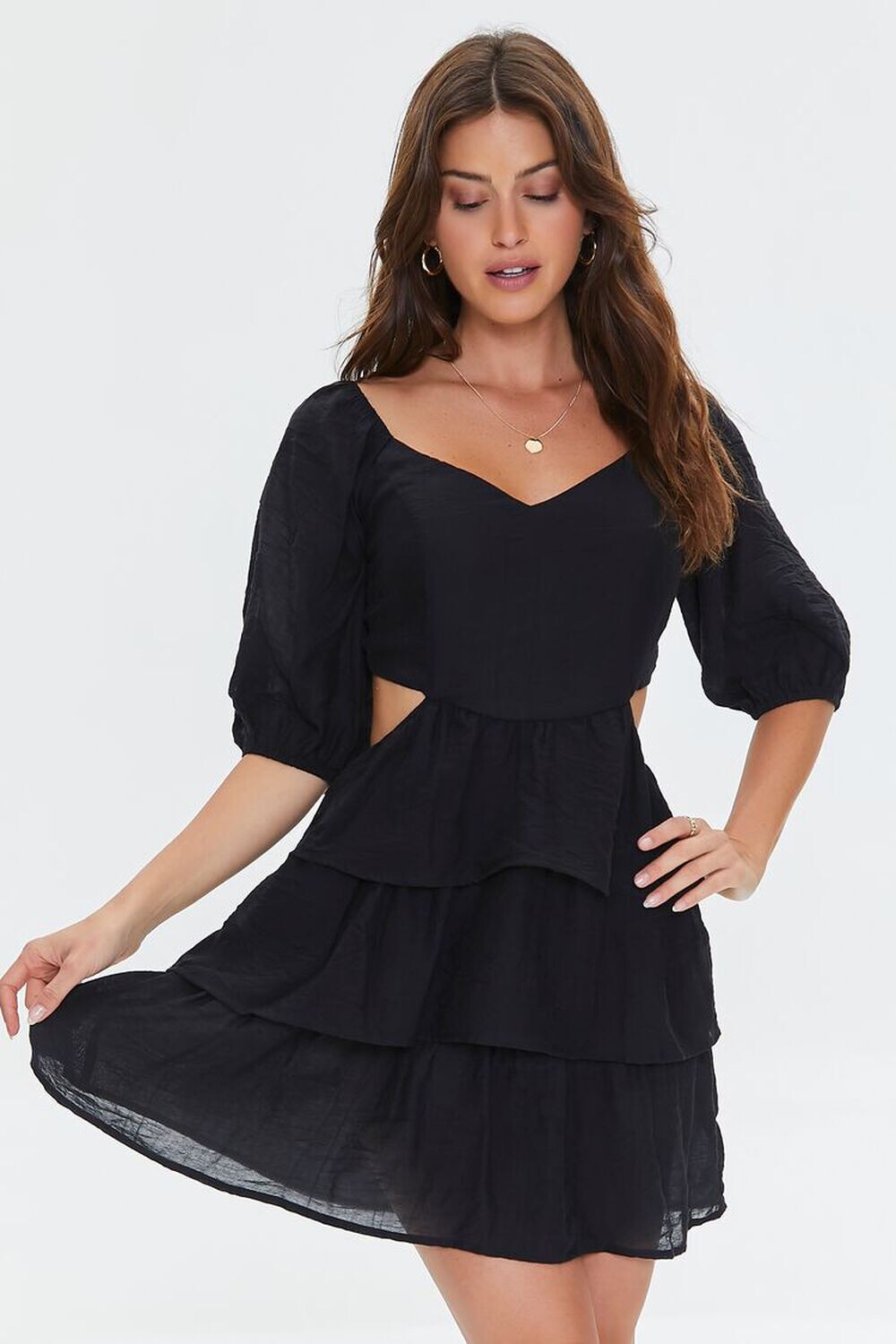 

Многоуровневое мини-платье с вырезами и оборками Forever 21, черный