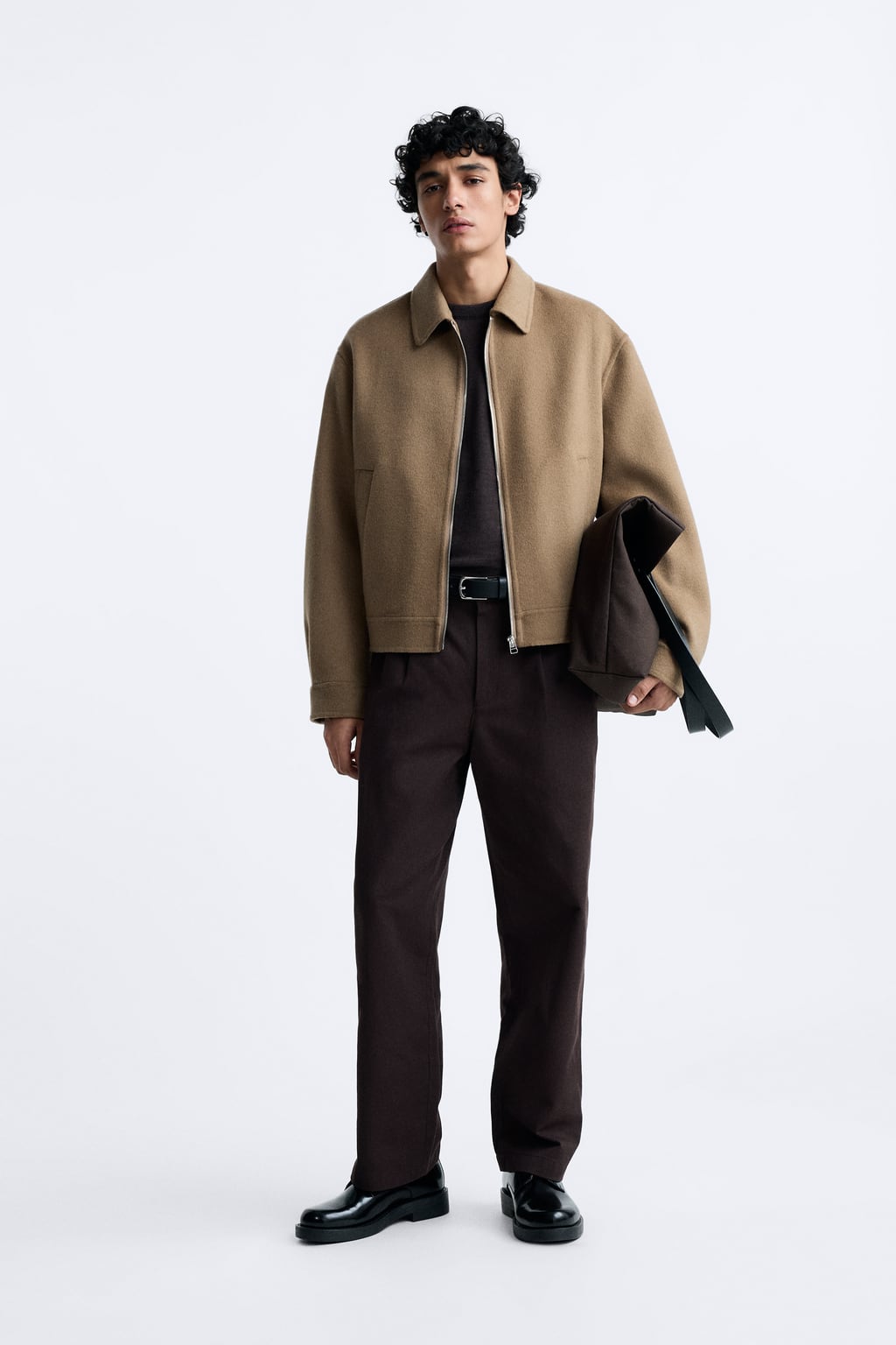 

Двусторонняя куртка из 100 шерсти ZARA