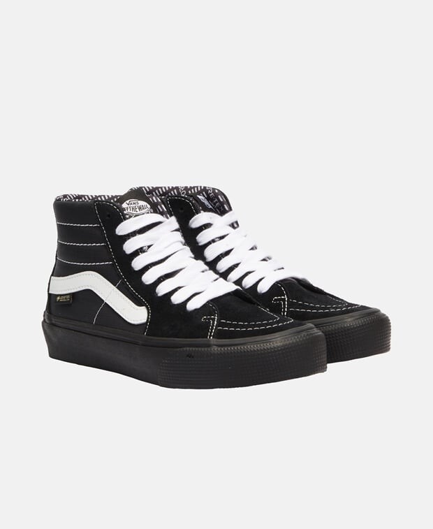

Кроссовки Vans, черный