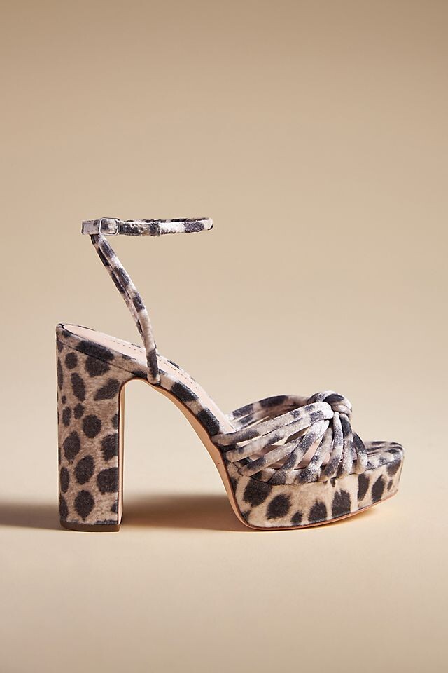 

Каблуки Loeffler Randall Лоффлер Рэндалл Ривка, черно-белый