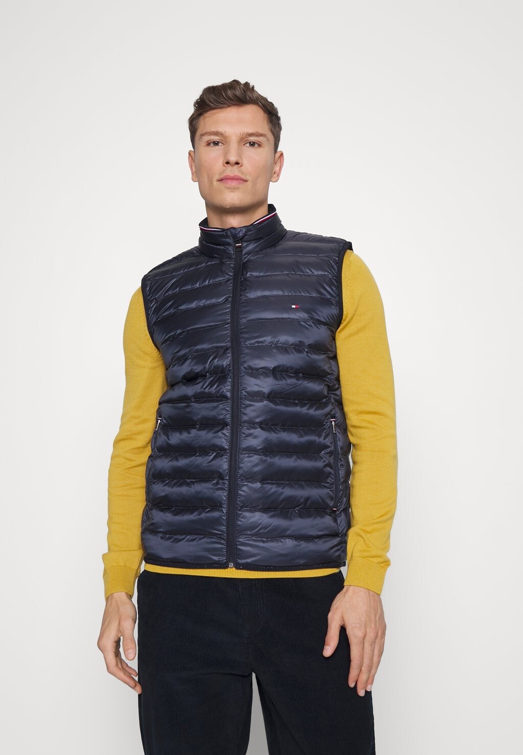 

Жилет Tommy Hilfiger