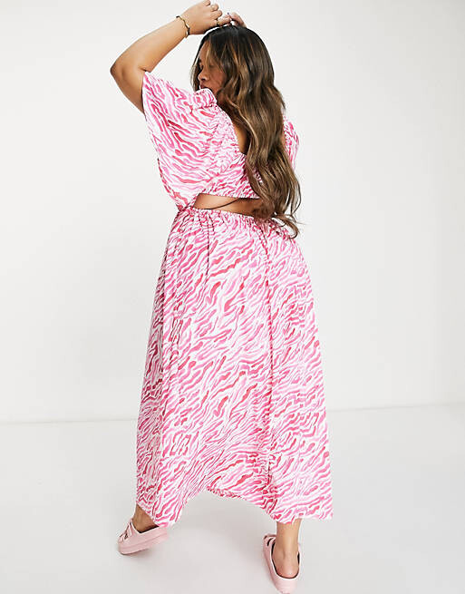 

Пляжное платье макси миди с розовым рисунком зебры ASOS DESIGN Curve Curve