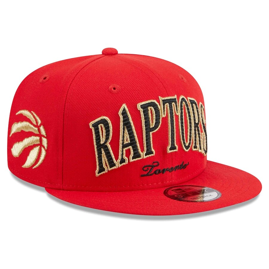 

Бейсболка New Era Toronto Raptors, красный