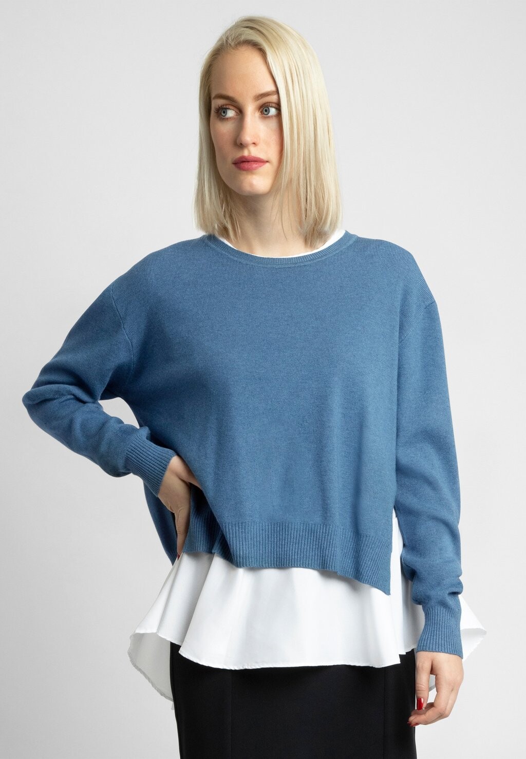 

Вязаный свитер Apart, цвет jeansblau