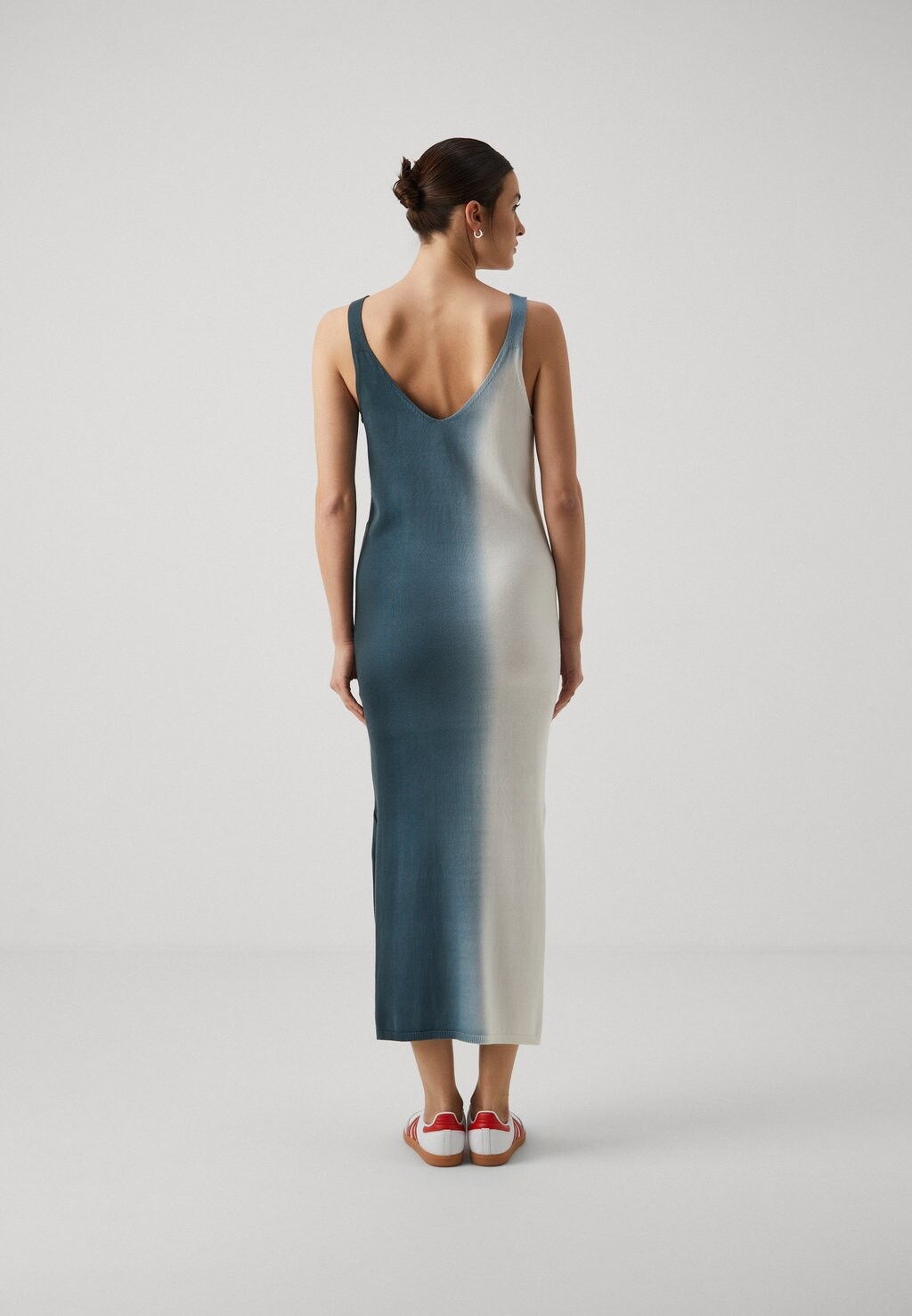 

Вязаное платье OBJELEZA DRESS Object, темно-серый
