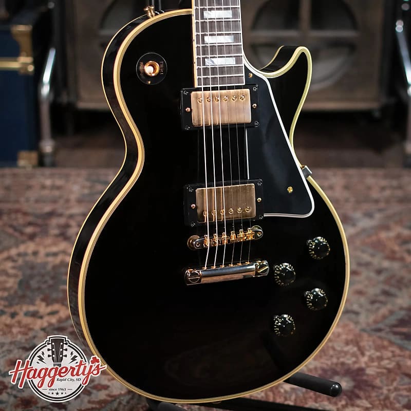 

Электрогитара Gibson 1957 Les Paul Custom Reissue 2-Pickup - VOS Ebony with Hardshell Case