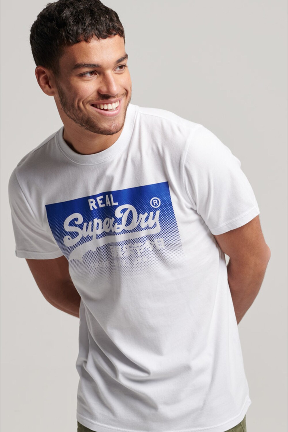 

Винтажная футболка с градиентным принтом Superdry, белый