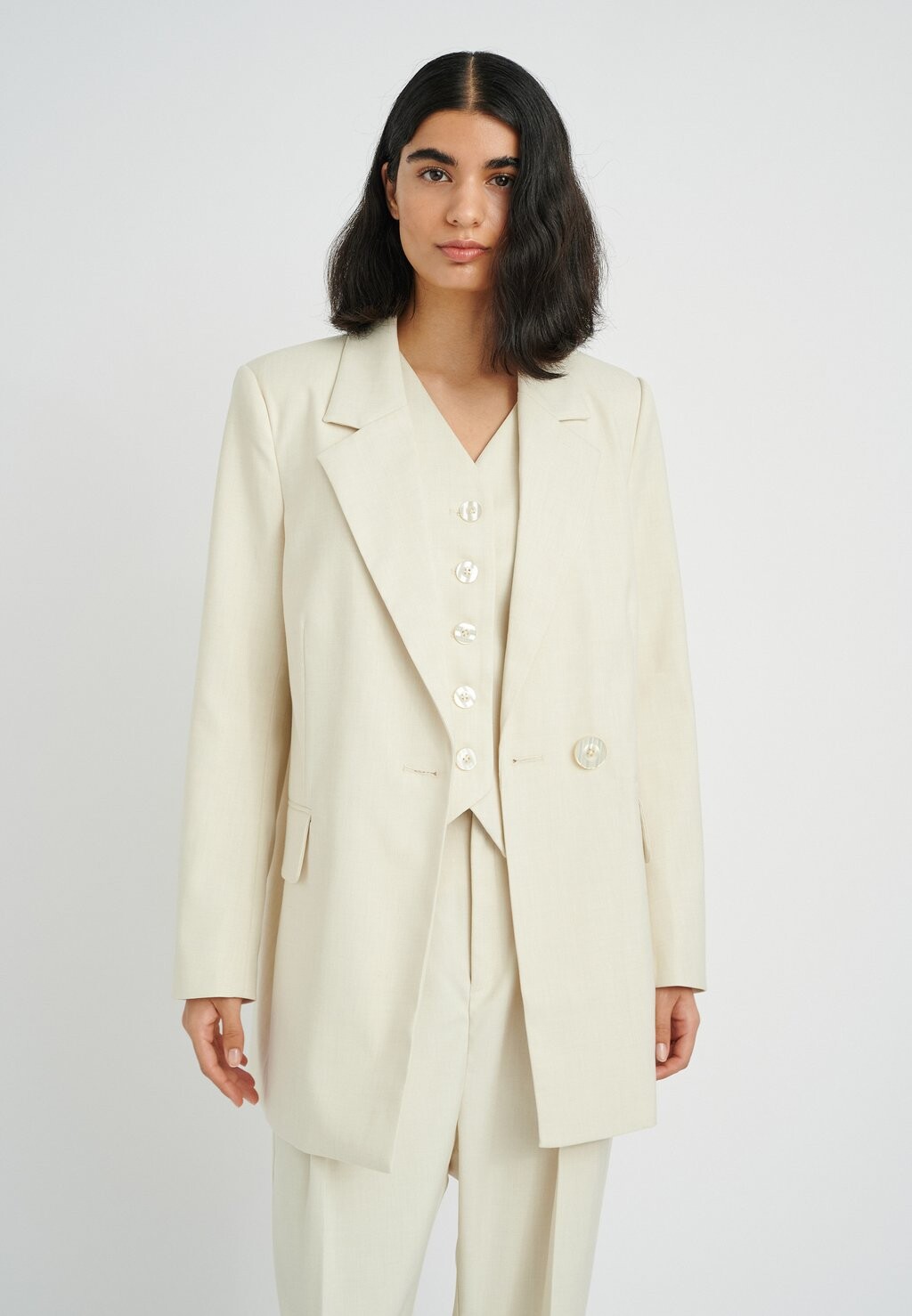 

Длинное пальто InWear