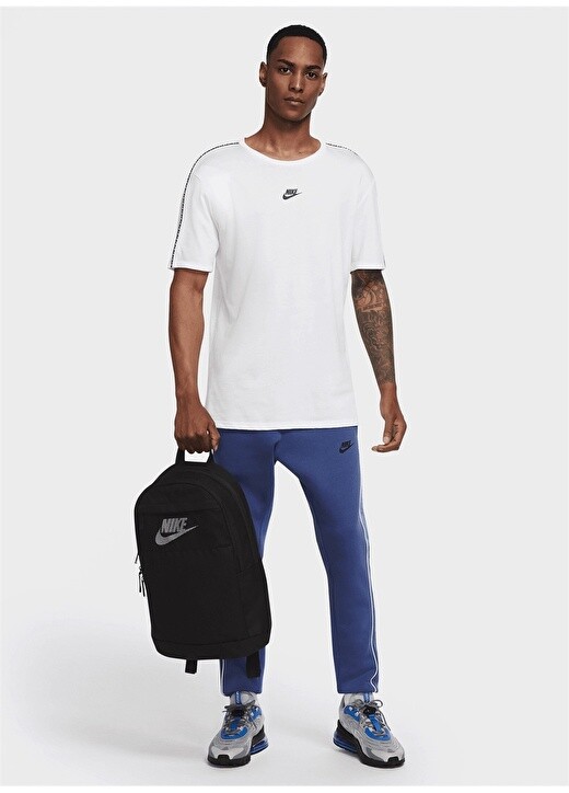 

Черный рюкзак унисекс Nike