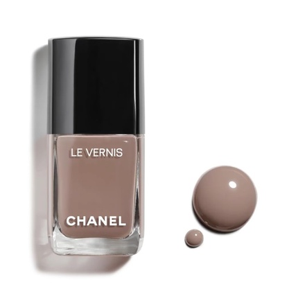 

Цвет ногтей Le Vernis 105 Chanel