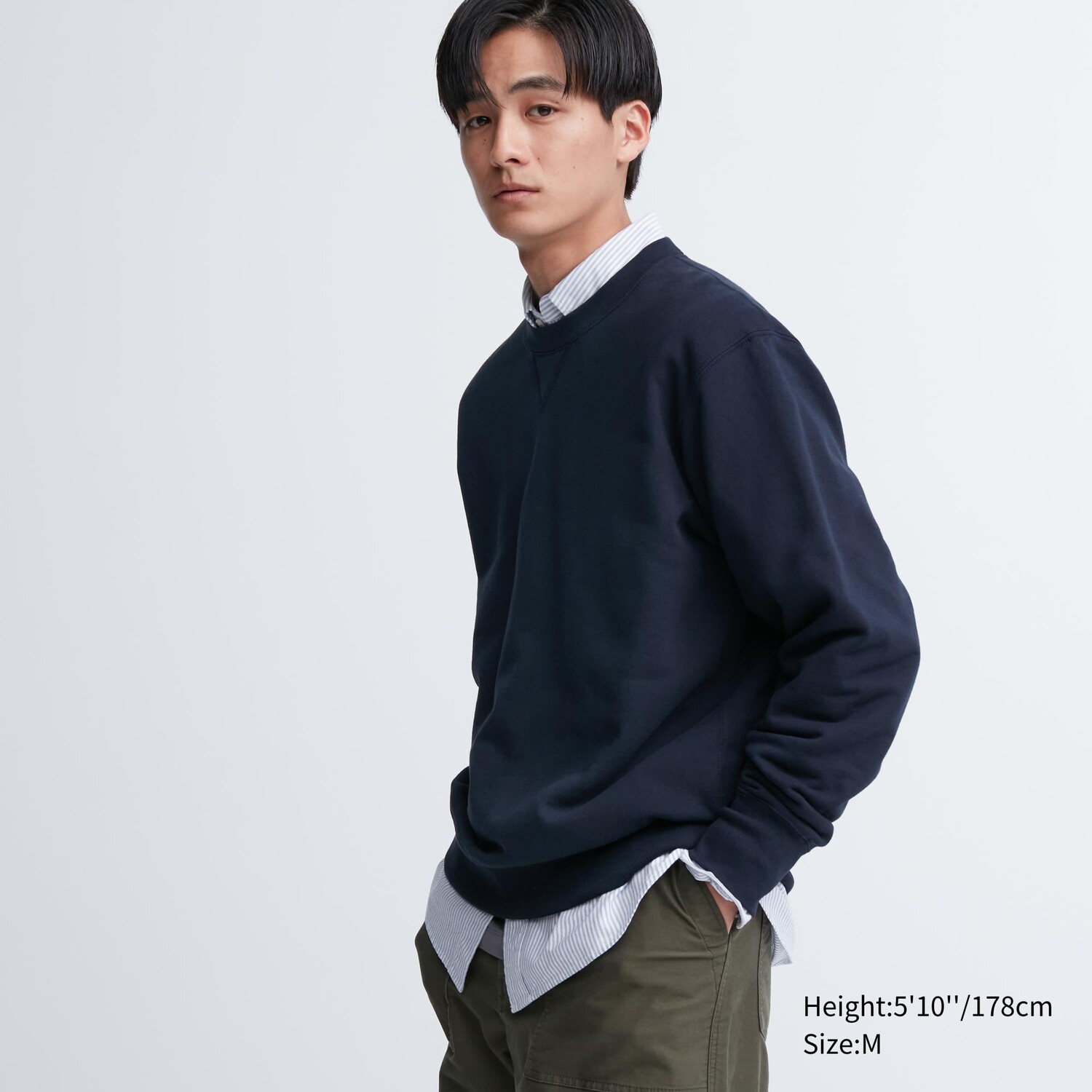 

Фуфайка Uniqlo, темно-синий