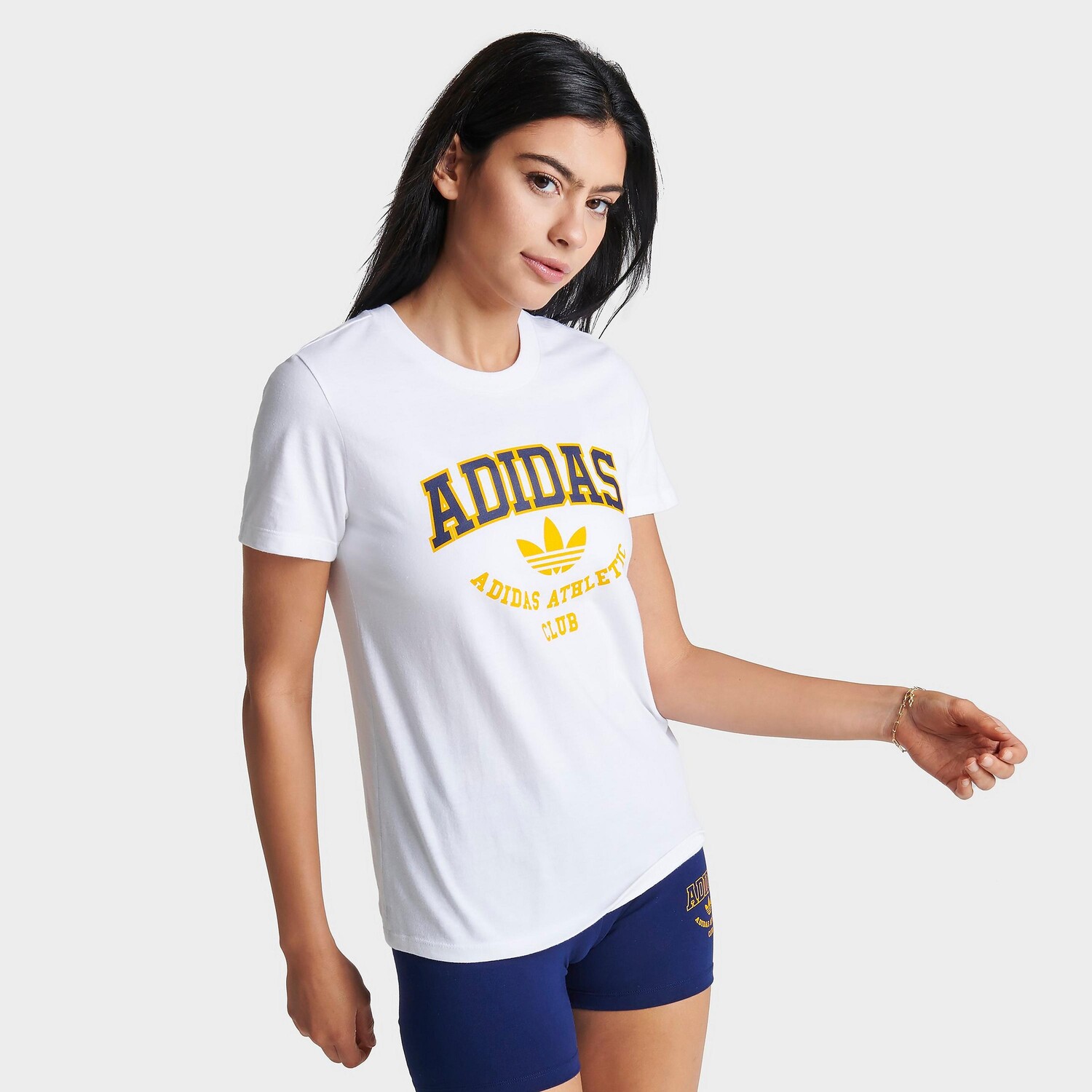 

Женская футболка adidas Originals с коротким рукавом, белый