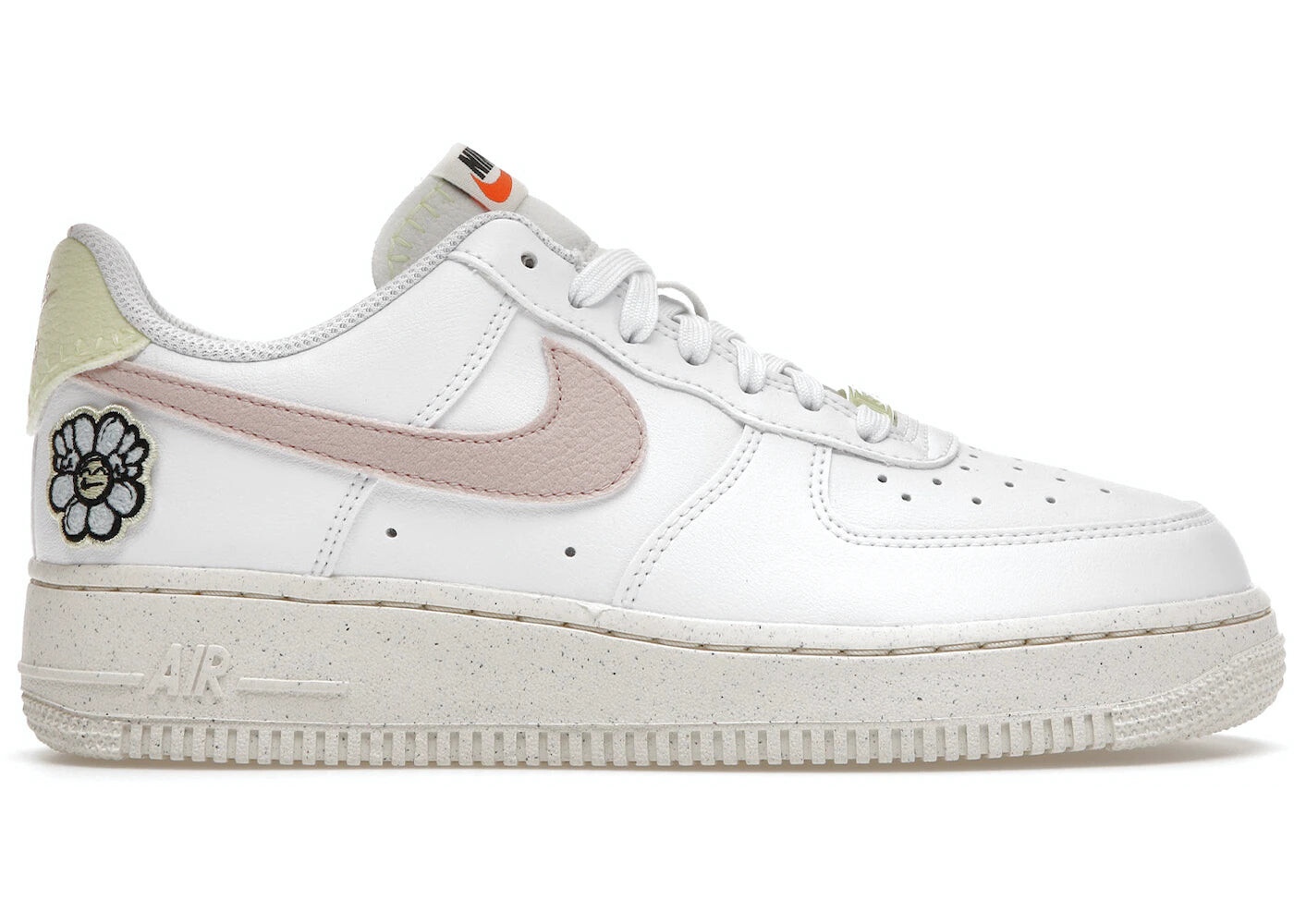 

Кроссовки женские Nike Air Force 1 Low 07 SE Next Nature