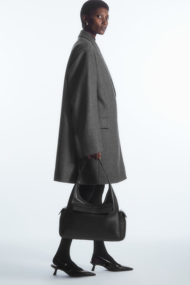

Сумка с несколькими наружными карманами - кожа H&M, черный