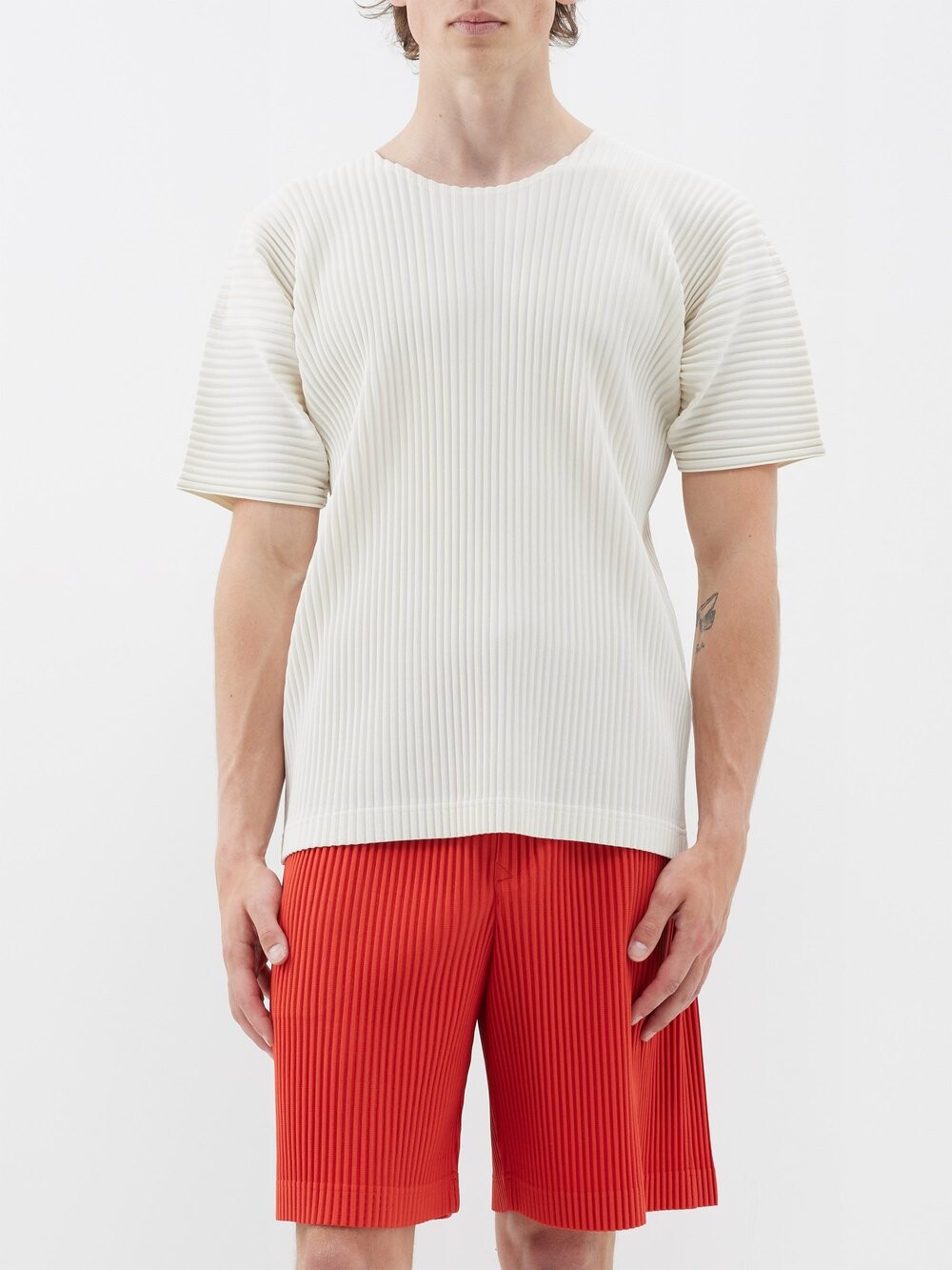 

Футболка со складками Homme Plissé Issey Miyake, белый