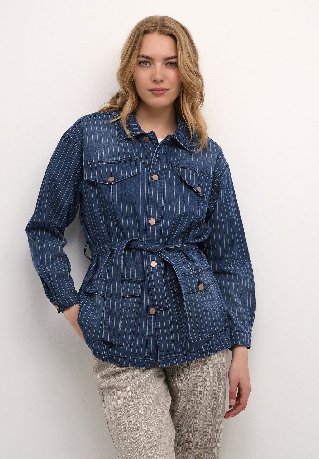 

Джинсовая куртка Cream CRFRIDA, цвет medium blue striped denim