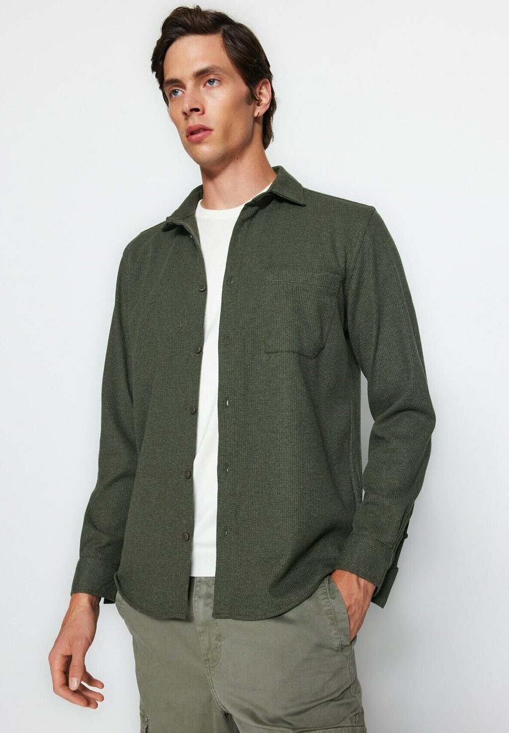 

Рубашка Trendyol, цвет khaki