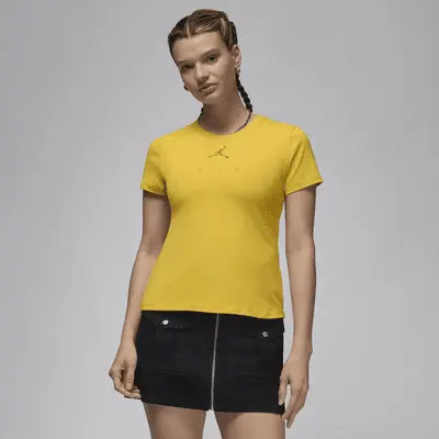 

Футболка Jordan Essential, цвет Vivid Sulfur