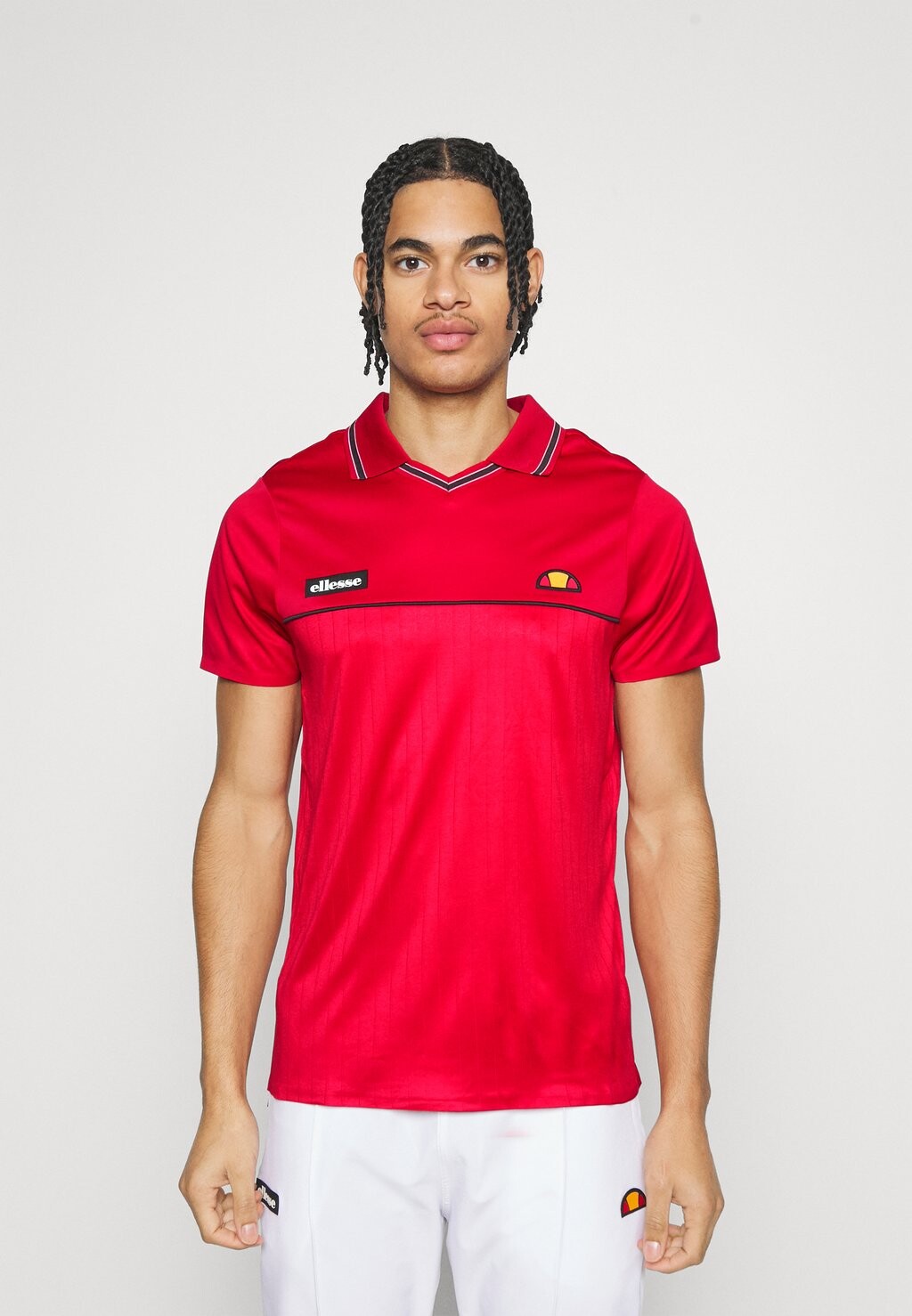 

Футболка Ellesse
