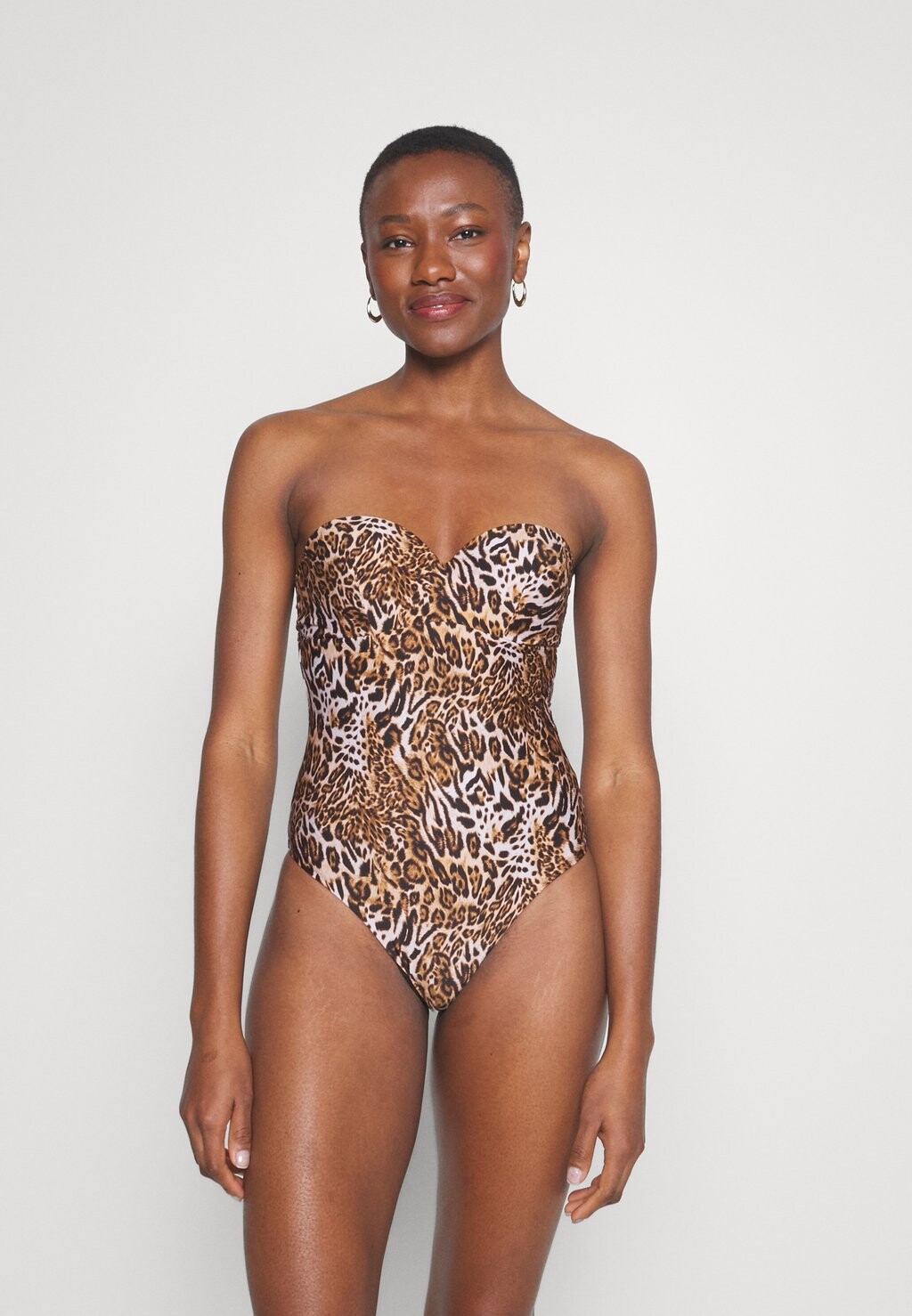 

Купальный костюм Guess