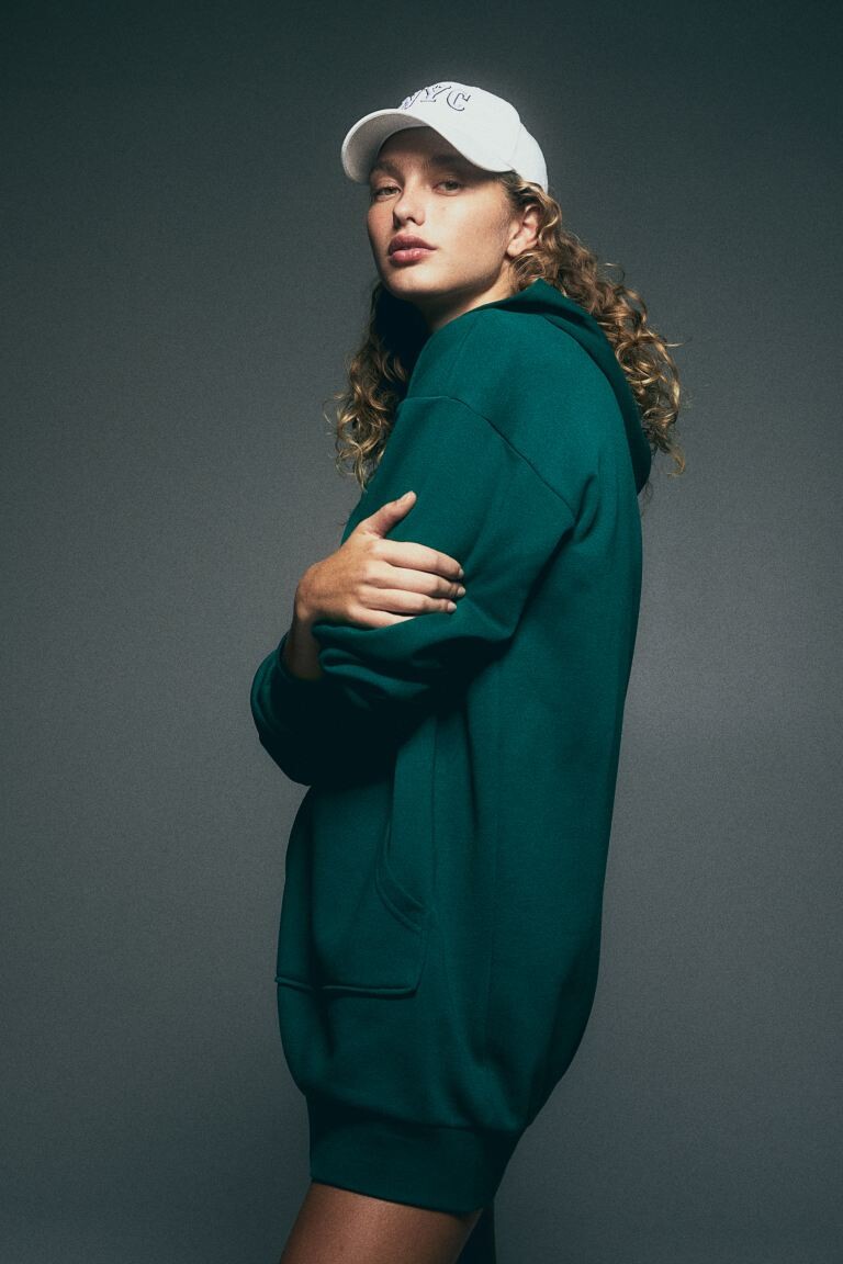 

Платье-свитшот с капюшоном H&M