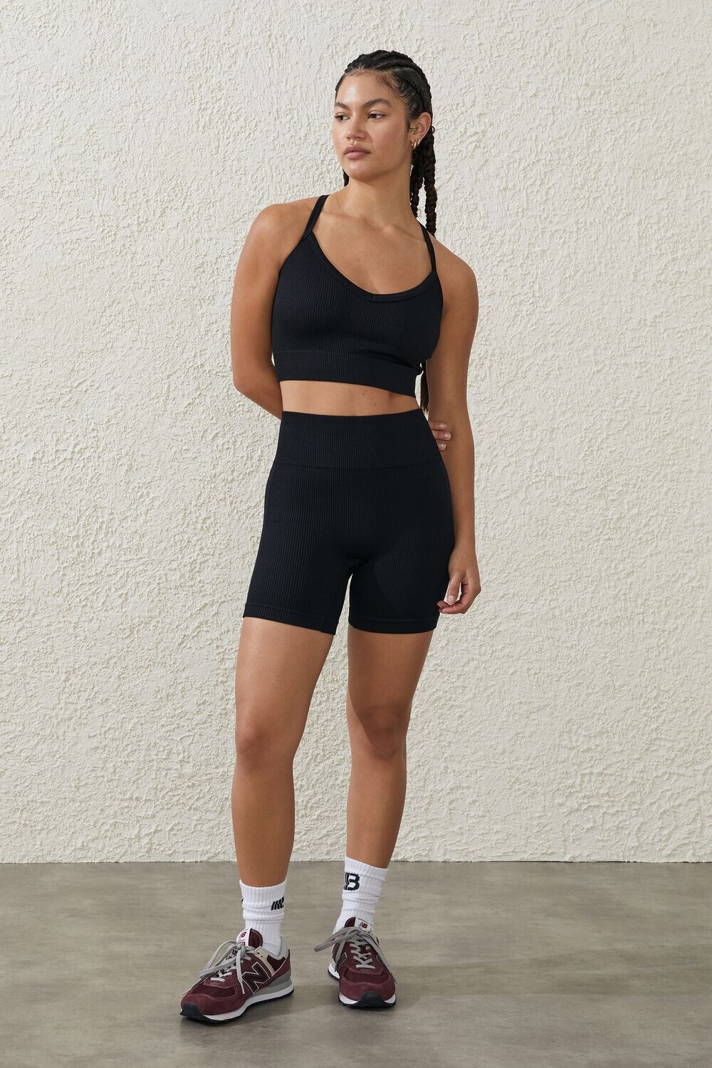 

Бесшовные велосипедные шорты в рубчик Cotton On Body