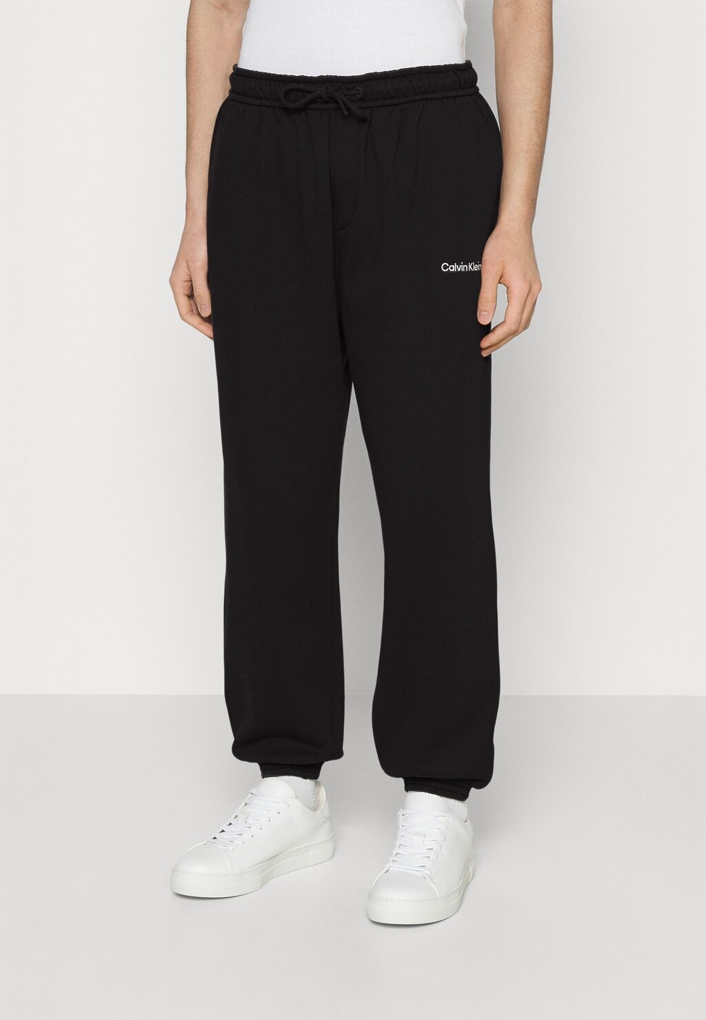 

Спортивные брюки Institutional Hwk Calvin Klein Jeans, черный